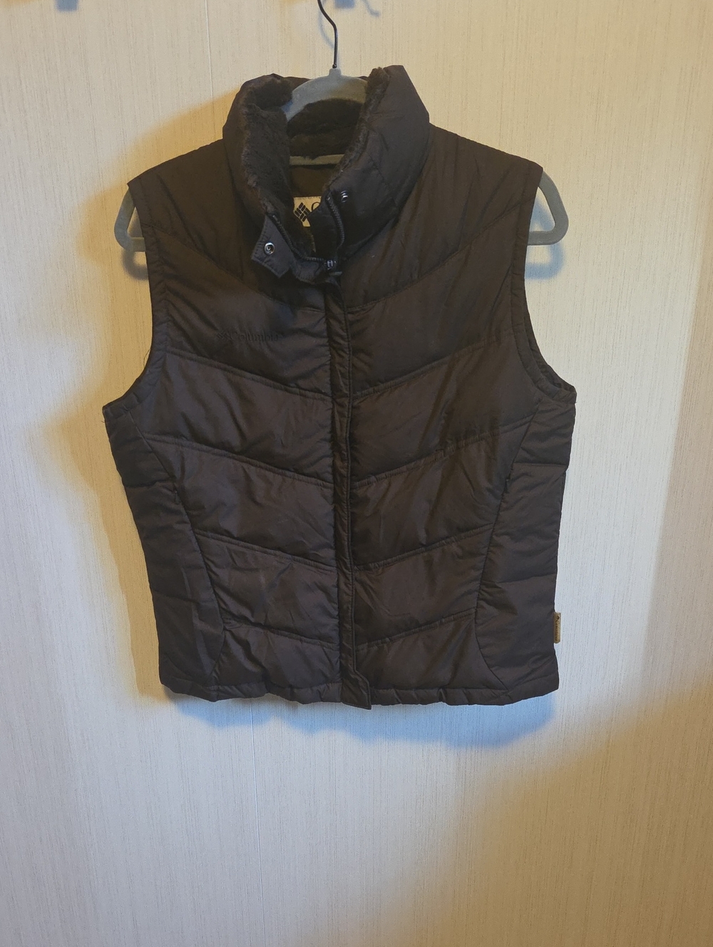 COLUMBIA Women’s Brown Quilted Puffer Vest SIZE MED